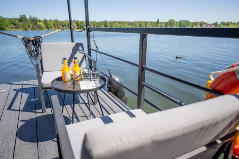 Woma Hausboot Wohnschiff D13