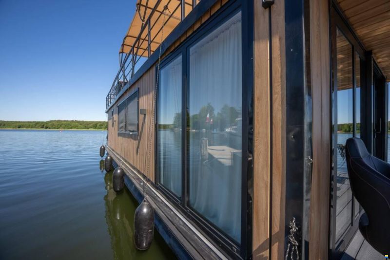 Woma Hausboot Wohnschiff D13
