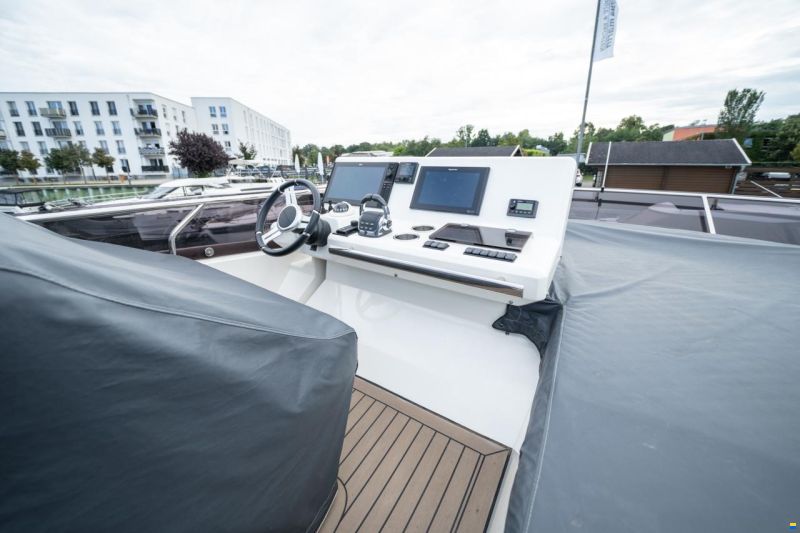 Prestige 520 Fly