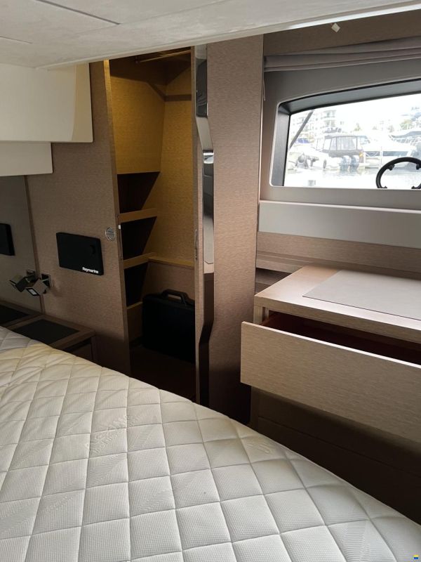 Prestige 520 Fly
