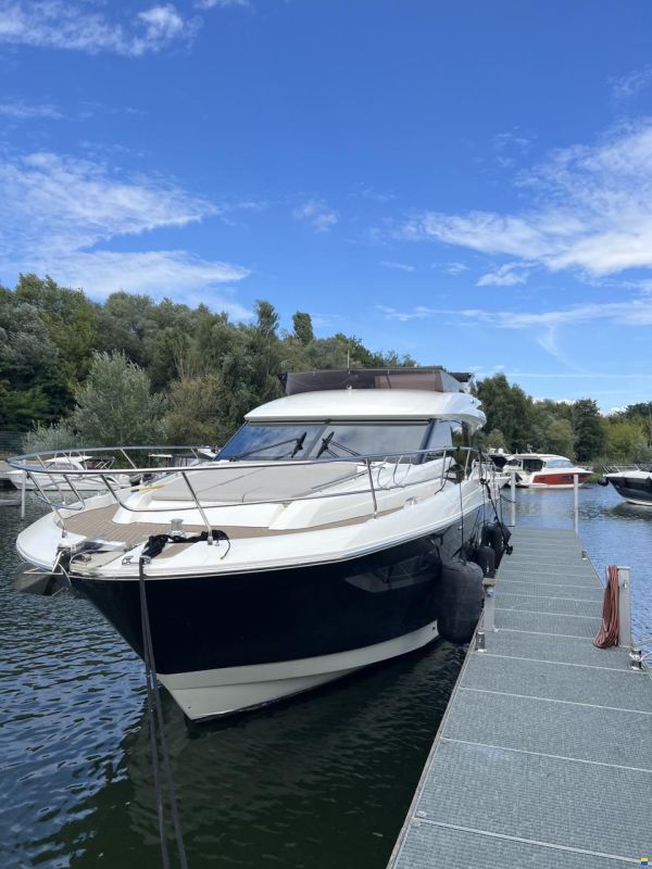 Prestige 520 Fly