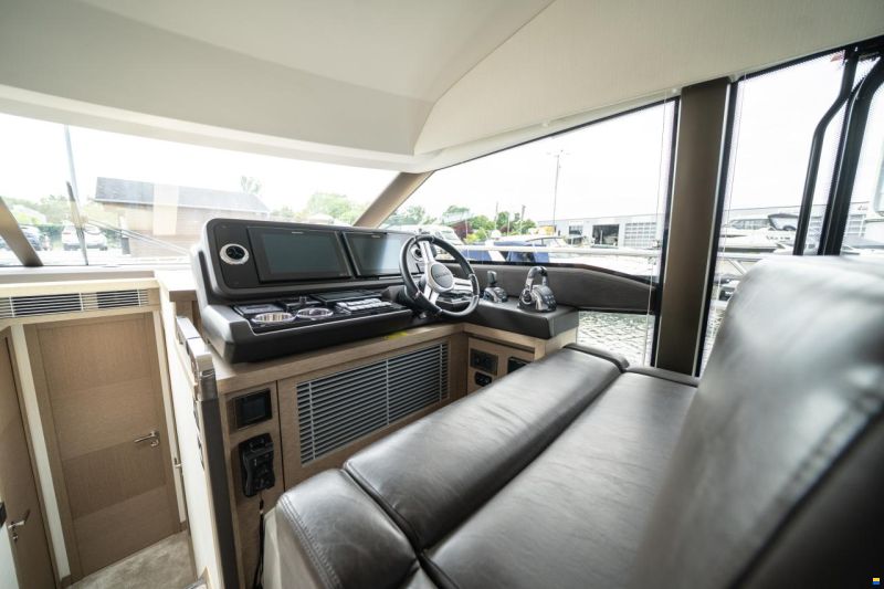 Prestige 520 Fly