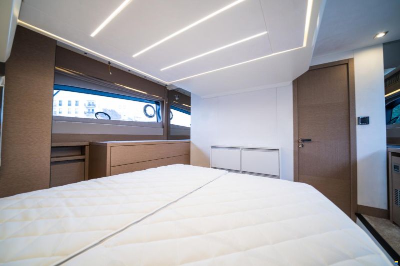 Prestige 520 Fly