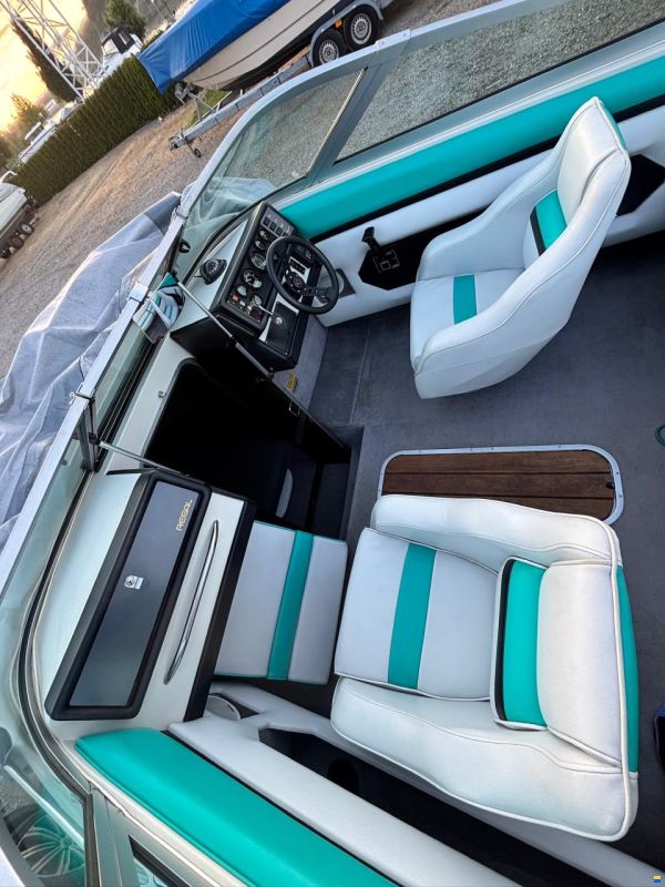 Regal Valanti 220 XL