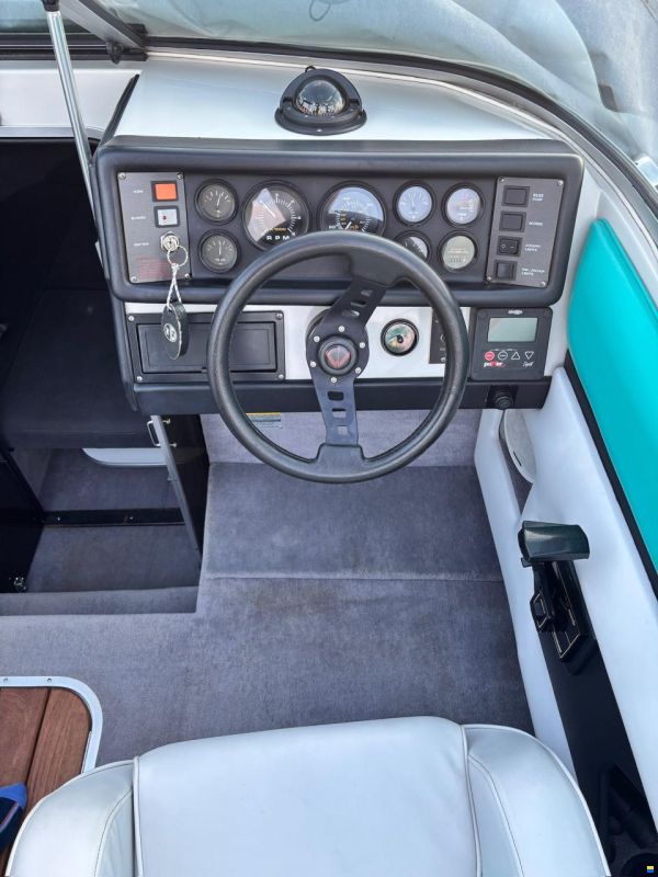 Regal Valanti 220 XL