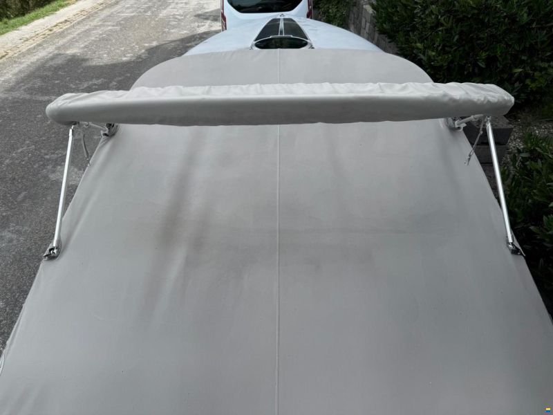 Stingray 225SX