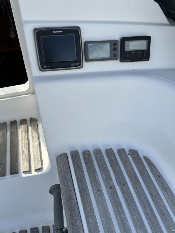 Dufour 30 Classic