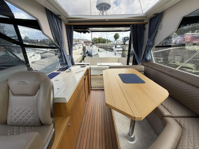 Galeon 370 HTC