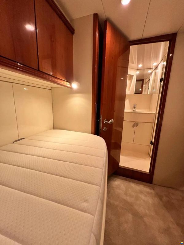 Pershing 45