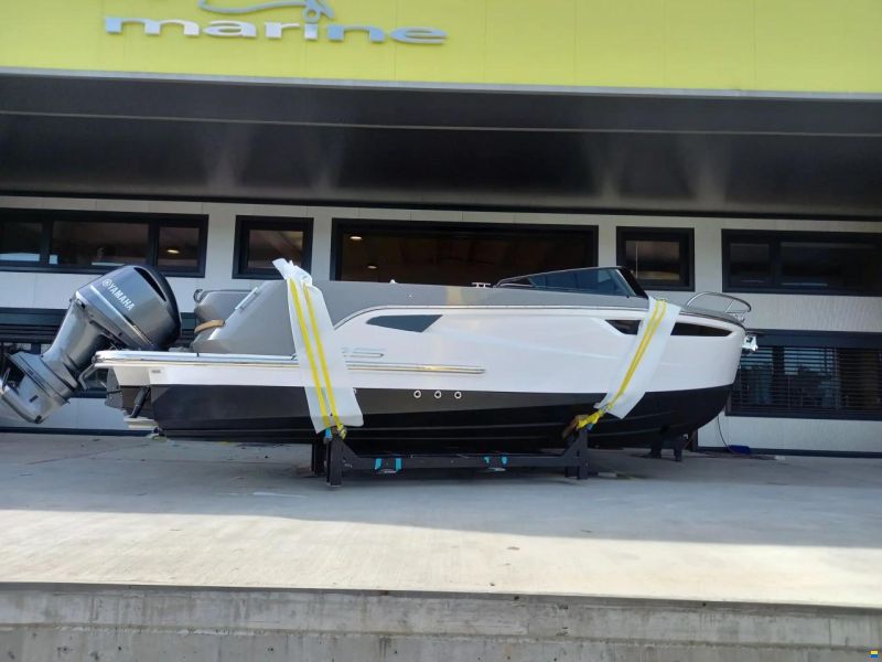 Alfastreet 25 Cabin Evo