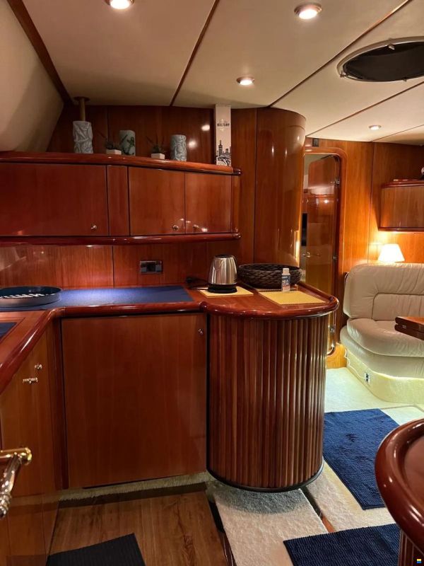 Sunseeker Camargue 44