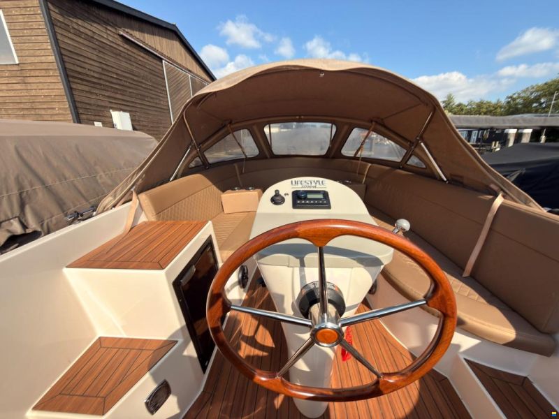 Lifestyle Marine Lifestyle 616