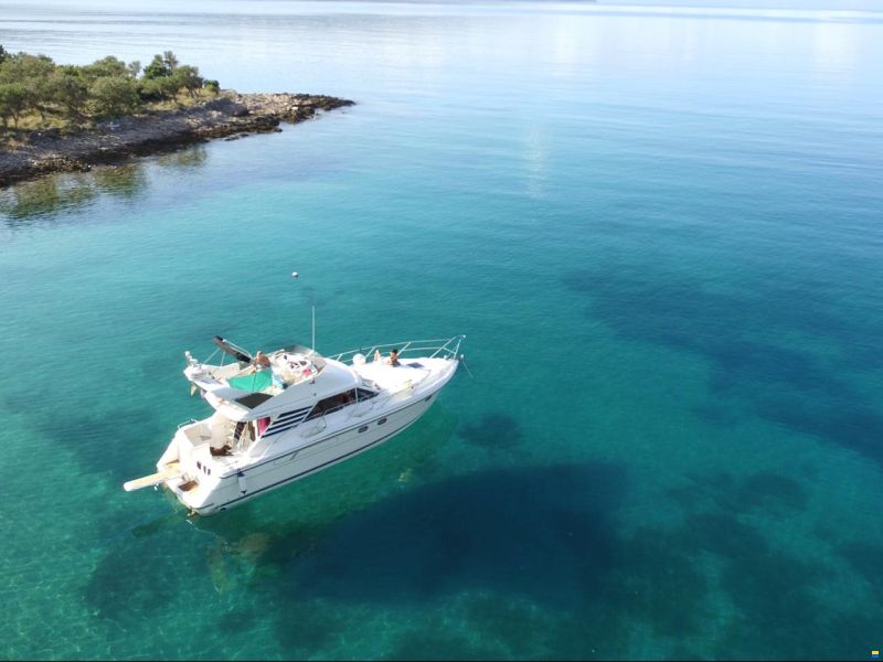 Fairline Phantom 37