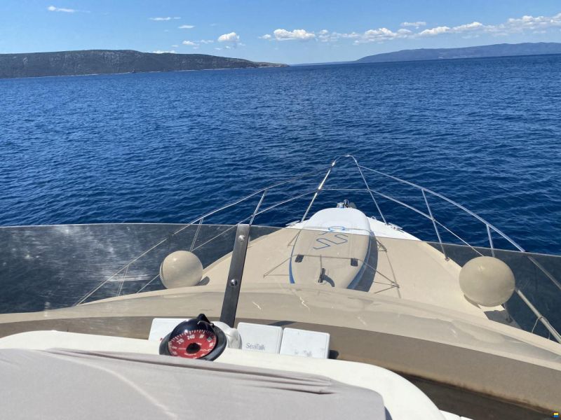 Fairline Phantom 37
