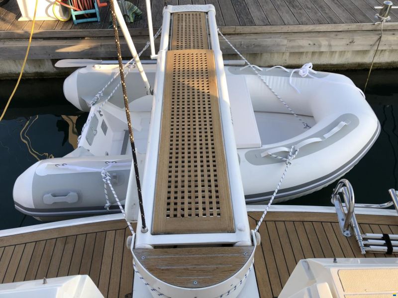 Fairline Phantom 37