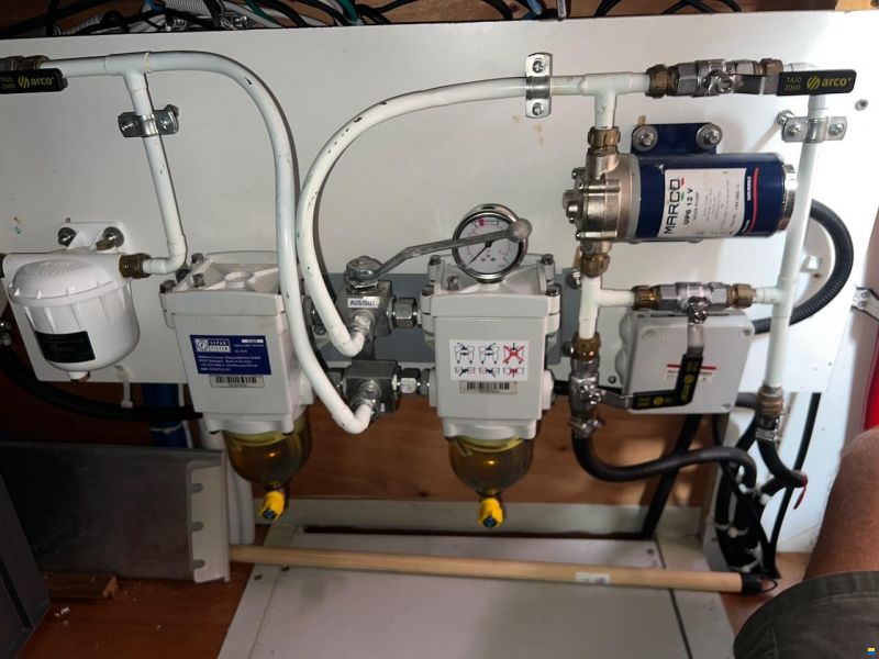 Alubat Ovni 395