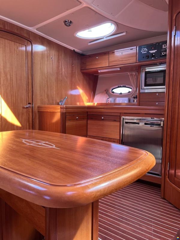 Bavaria 37 Sport HT (40 Fuß)