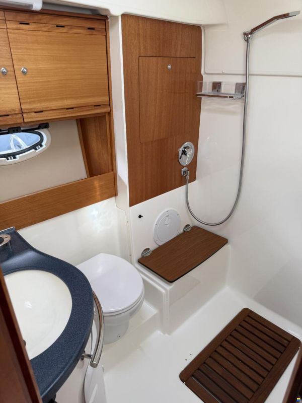 Bavaria 37 Sport HT (40 Fuß)