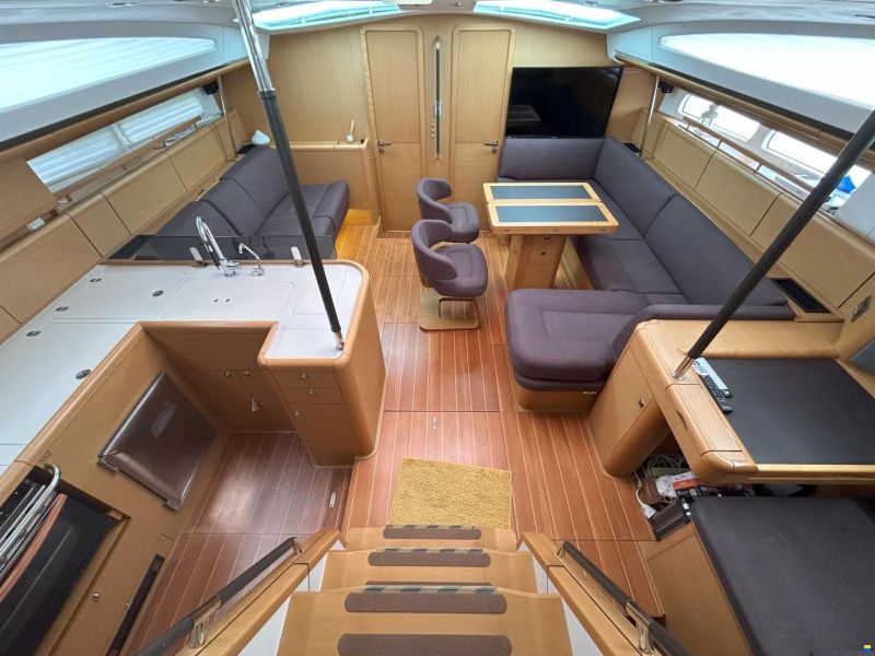 Jeanneau 57