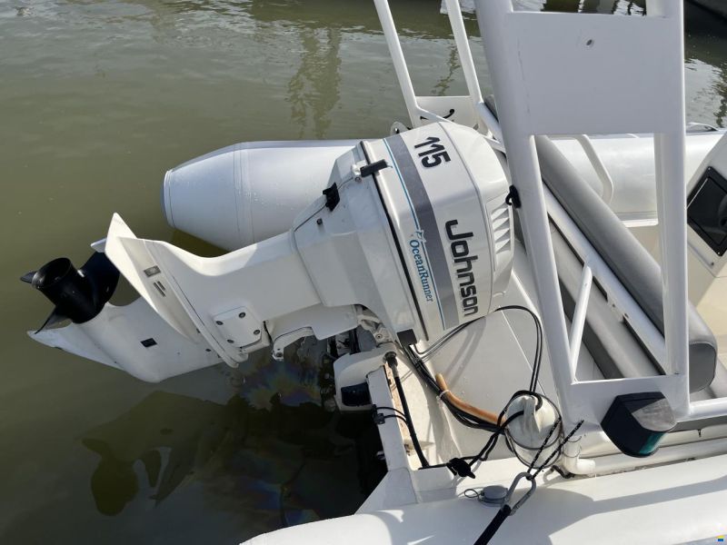 Novurania 570