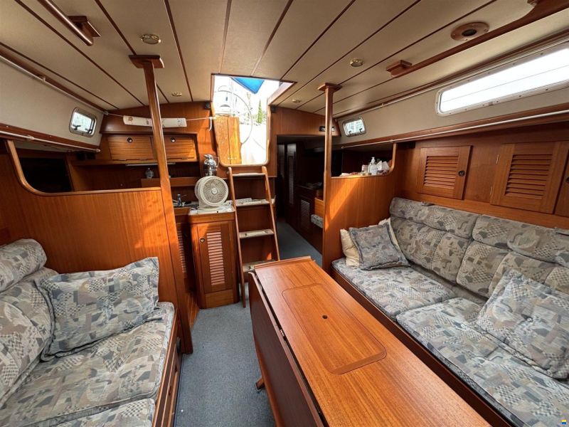 Hallberg-Rassy Hallberg Rassy 42 F