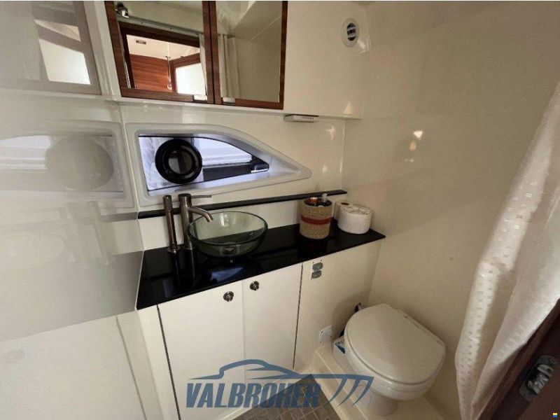 Sea Ray 320 Sundancer