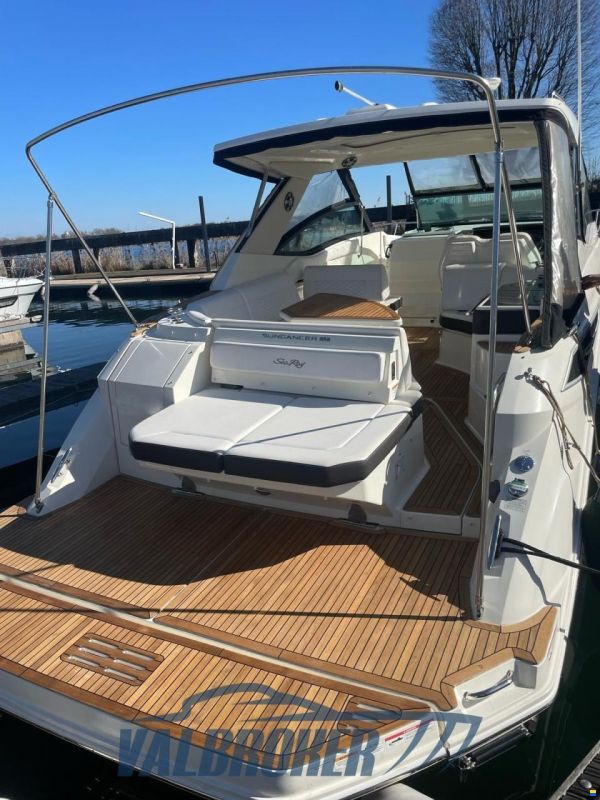Sea Ray 320 Sundancer
