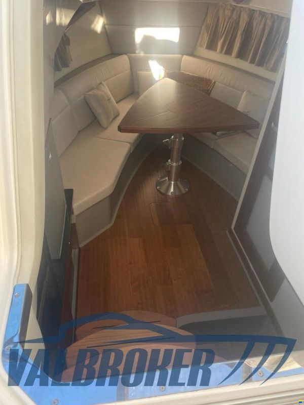 Sea Ray 320 Sundancer