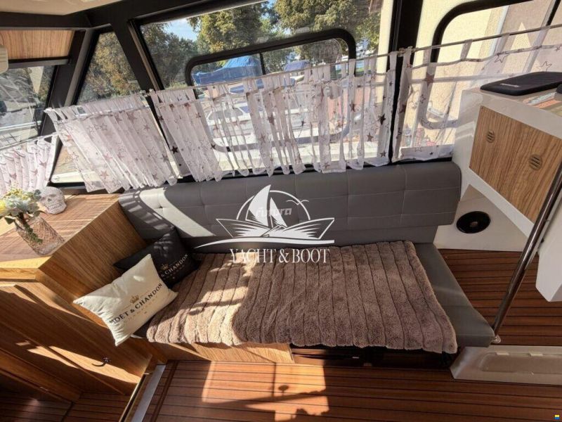 Cobra YACHTS FUTURA 40