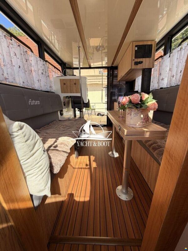 Cobra YACHTS FUTURA 40