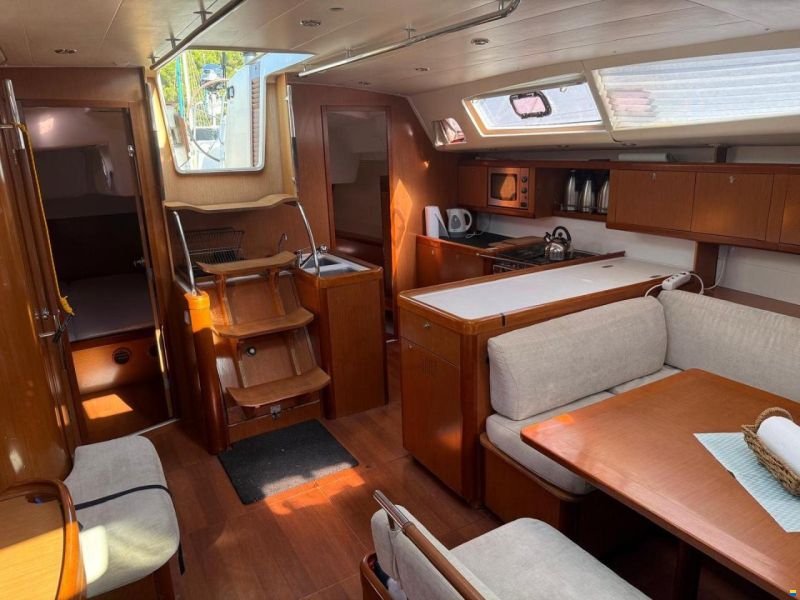 Beneteau Oceanis 54