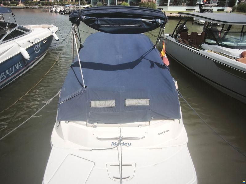 Sea Ray 260 Sun Deck