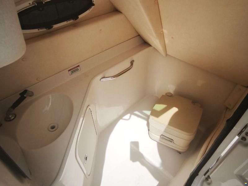 Sea Ray 260 Sun Deck