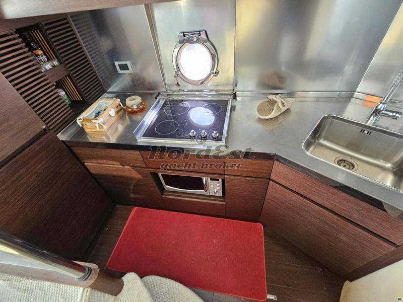 Azimut 43S
