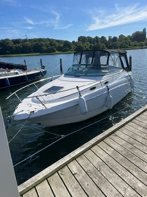 Chaparral 240 Signature