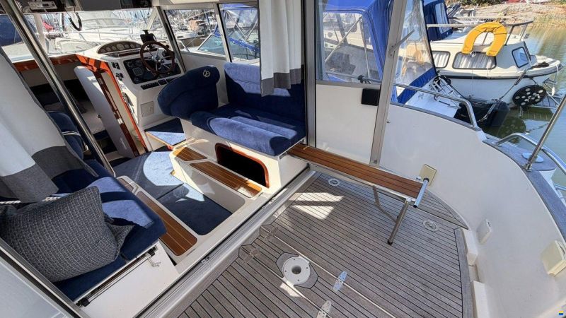 Aquador 28 C