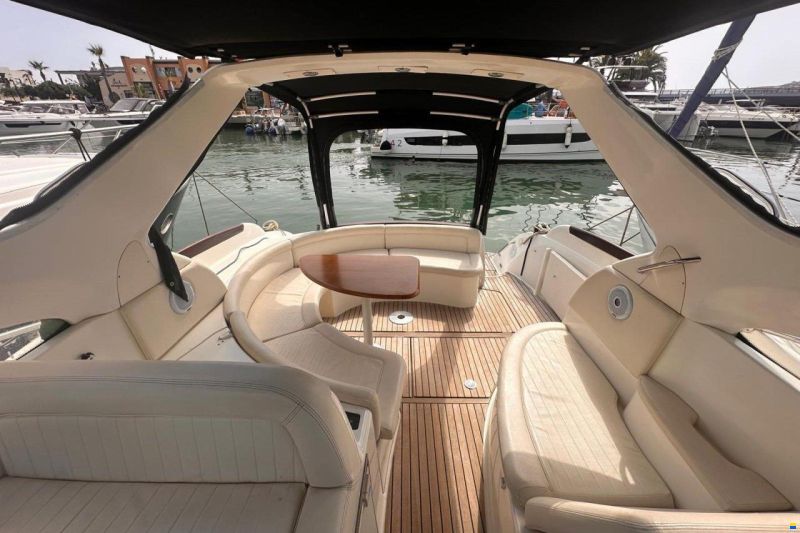 Prestige 34 Open