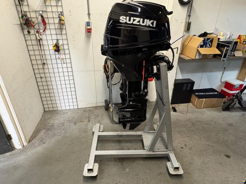 Suzuki DF30ARL