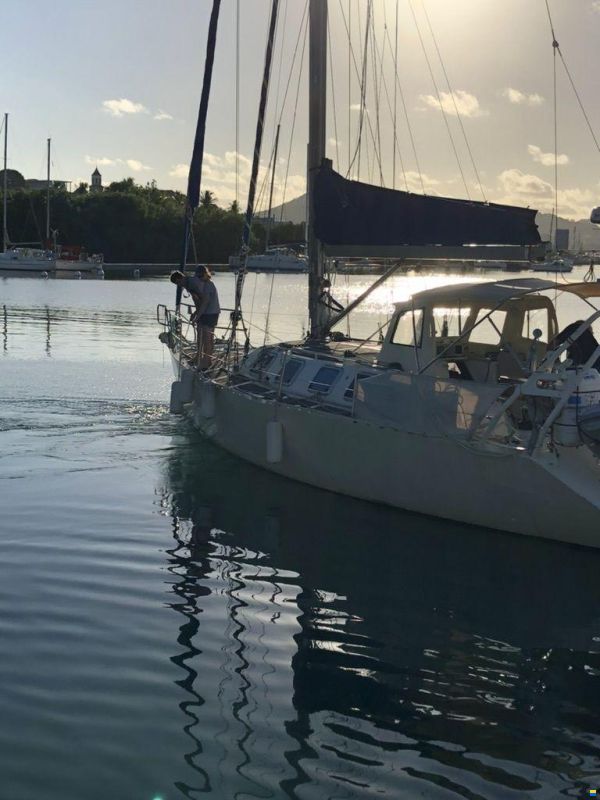Navalu Faré 42