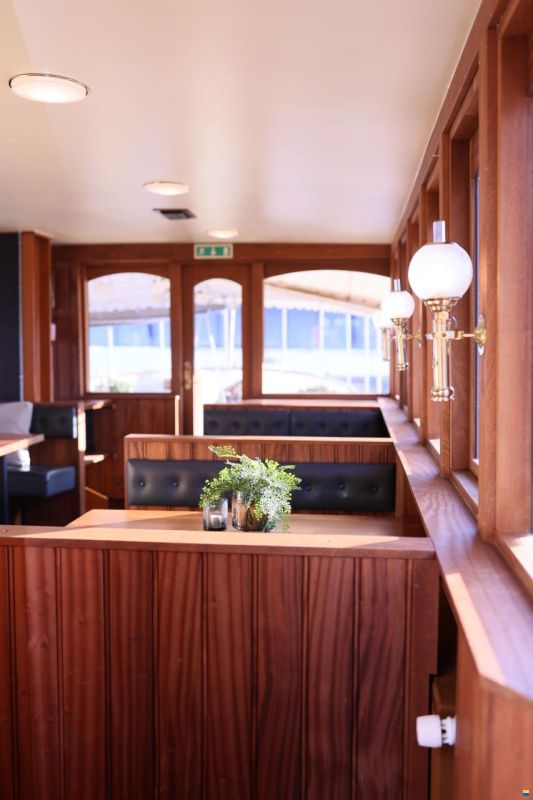 Horeca Schip 37.40
