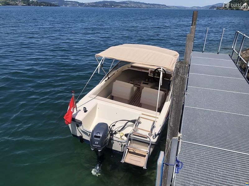 Yamaha Motorschiff
