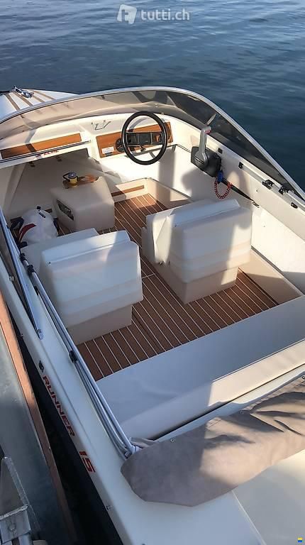 Yamaha Motorschiff