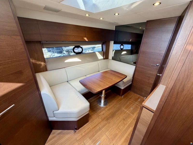 Princess V40