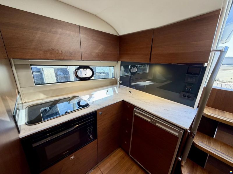Princess V40