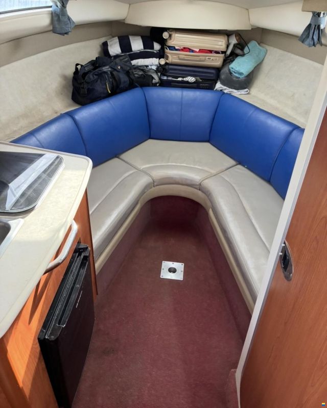 Bayliner 245