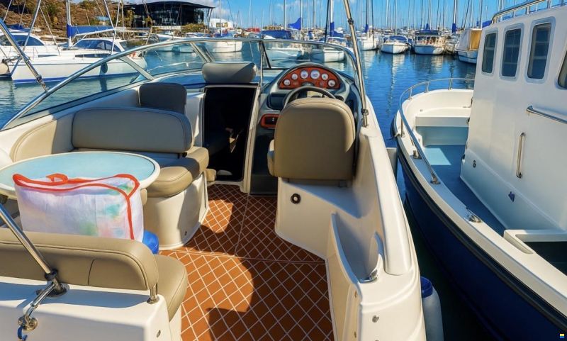 Bayliner 245