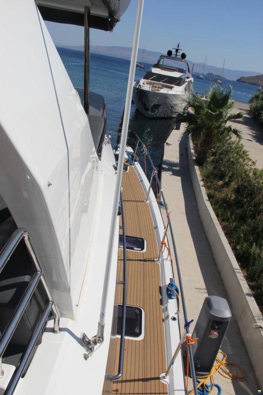 Aventura Yachts 50