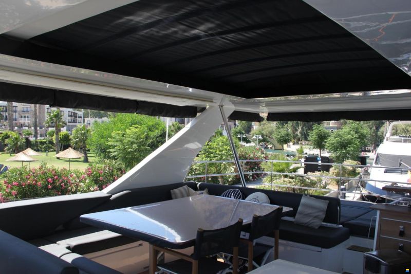 Aventura Yachts 50