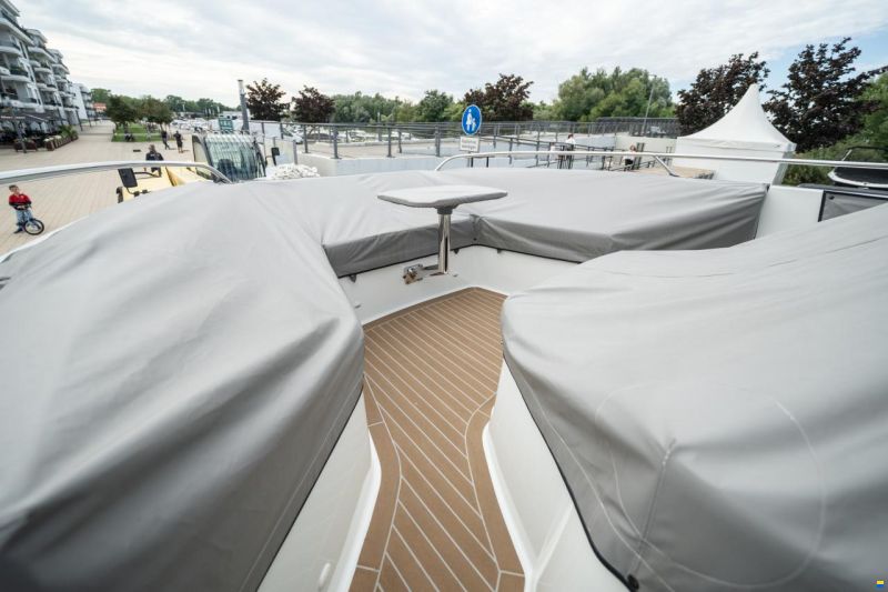 Jeanneau Cap Camarat 10.5 CC