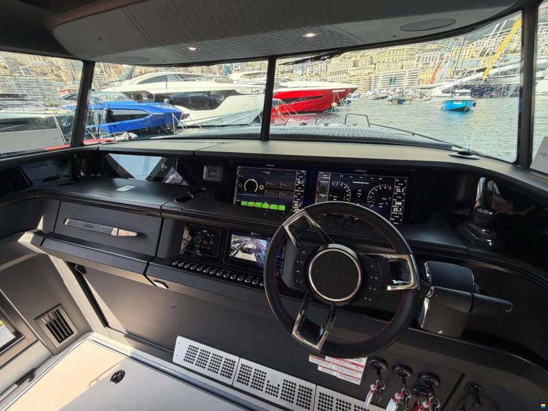 Brabus Shadow 1500 XC Cross Cabin Edition